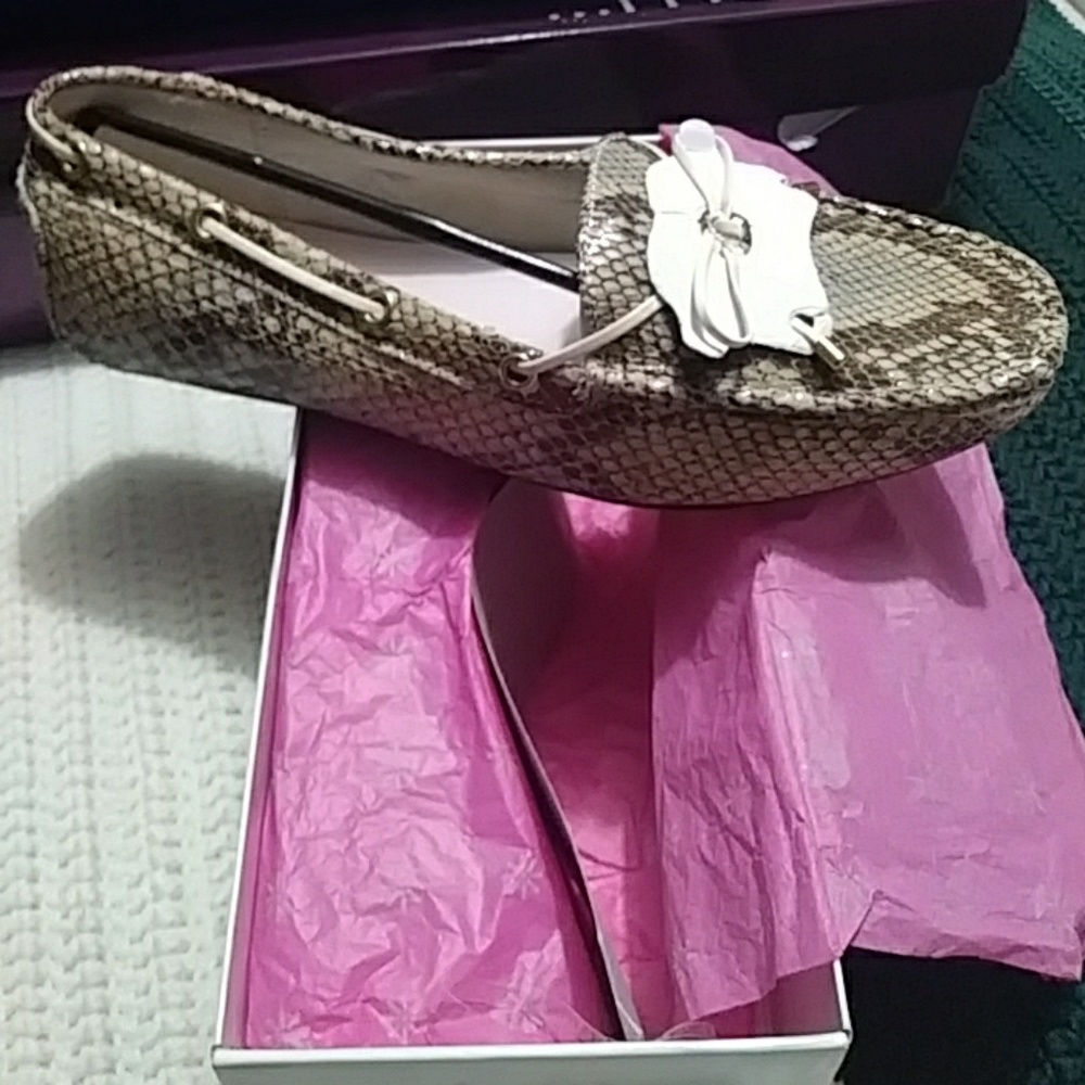 Women loafers